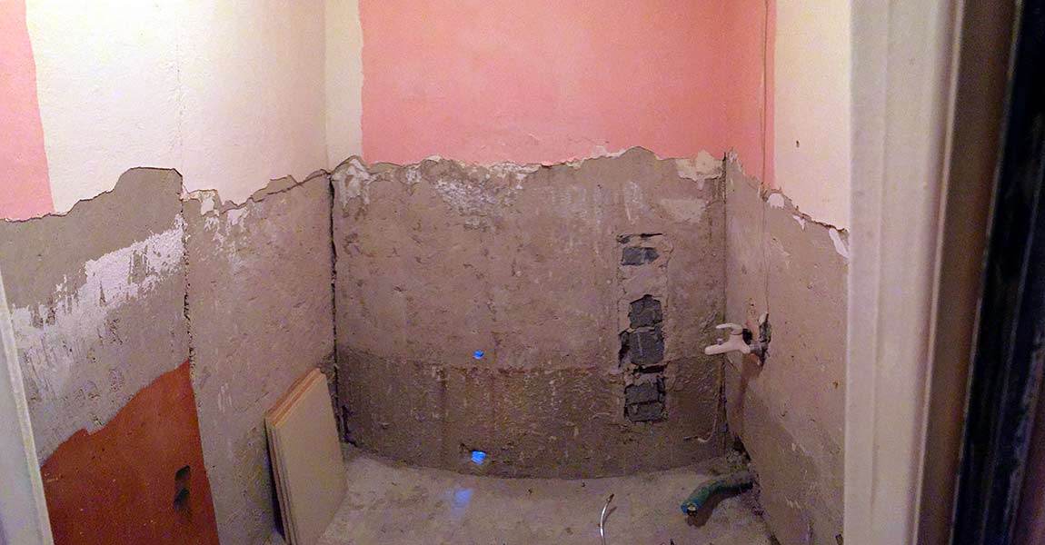 Rekonštrukcia kúpeľne renovate pred Rekonštrukcia kúpeľne renovate pred